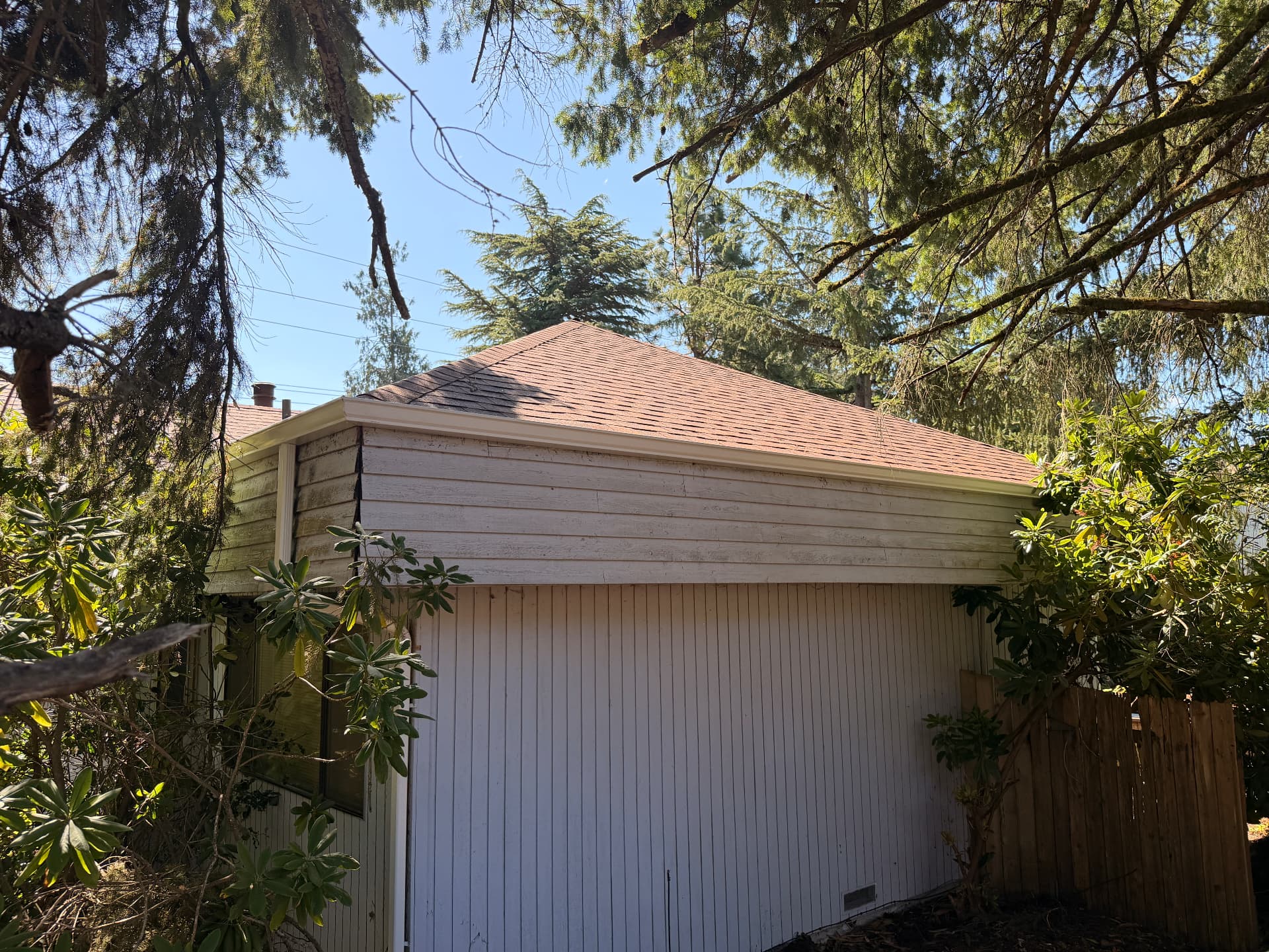 Seamless gutters installed by P.J Roofing LLC