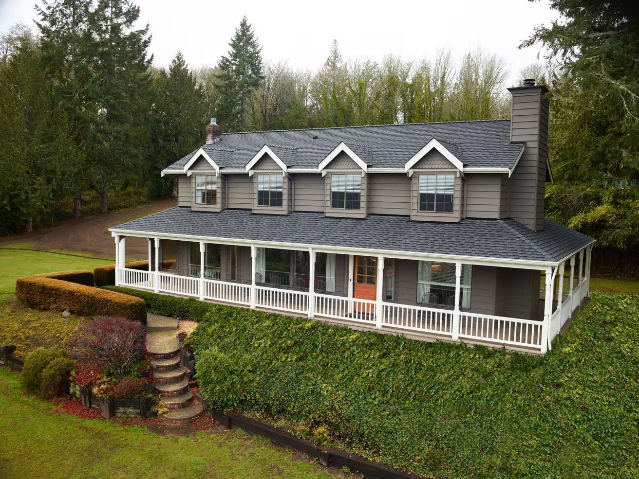 Home with Timberline UHDZ shingles installed